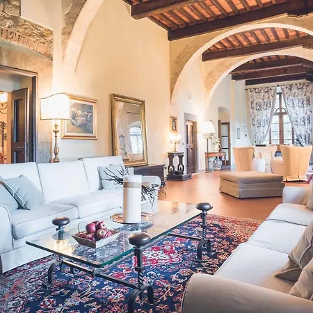 Villa La Canonica Di Cortine - Castrum