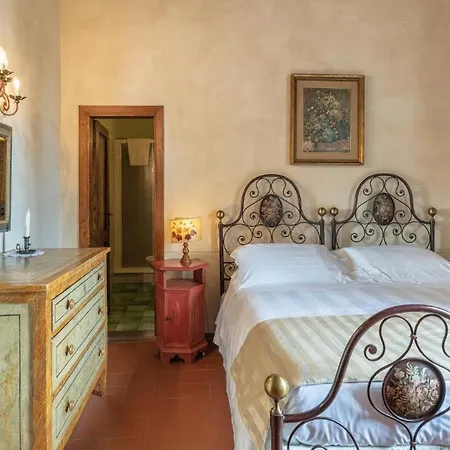 Villa La Canonica Di Cortine - Castrum *